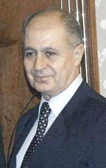 Sezer